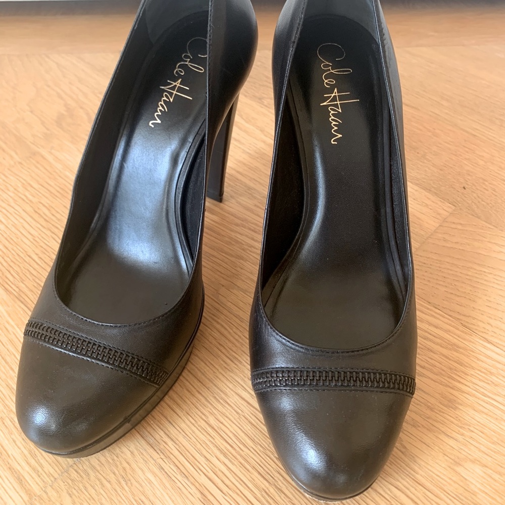 Cole Haan Black Pumps